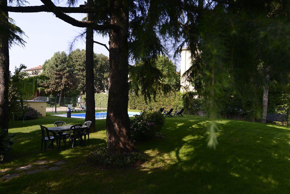 Corvetto Residence Porto Di Mare Милано Екстериор снимка