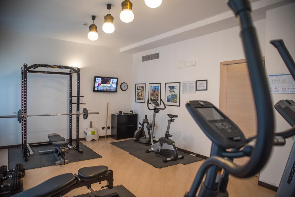 Corvetto Residence Porto Di Mare Милано Екстериор снимка