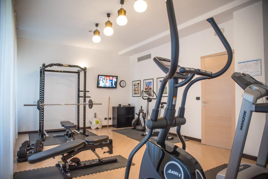 Corvetto Residence Porto Di Mare Милано Екстериор снимка